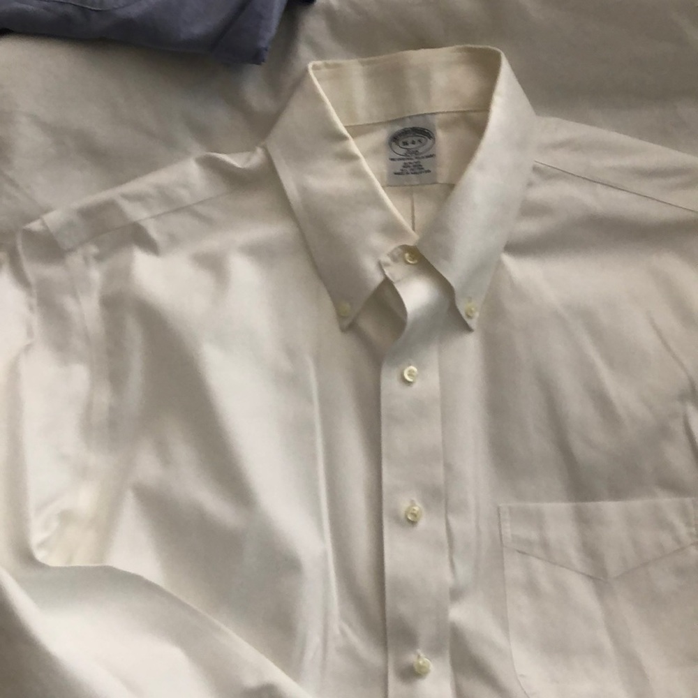 Brooks Brothers slim fit, non-iron dress shirt, size 16 4/5
